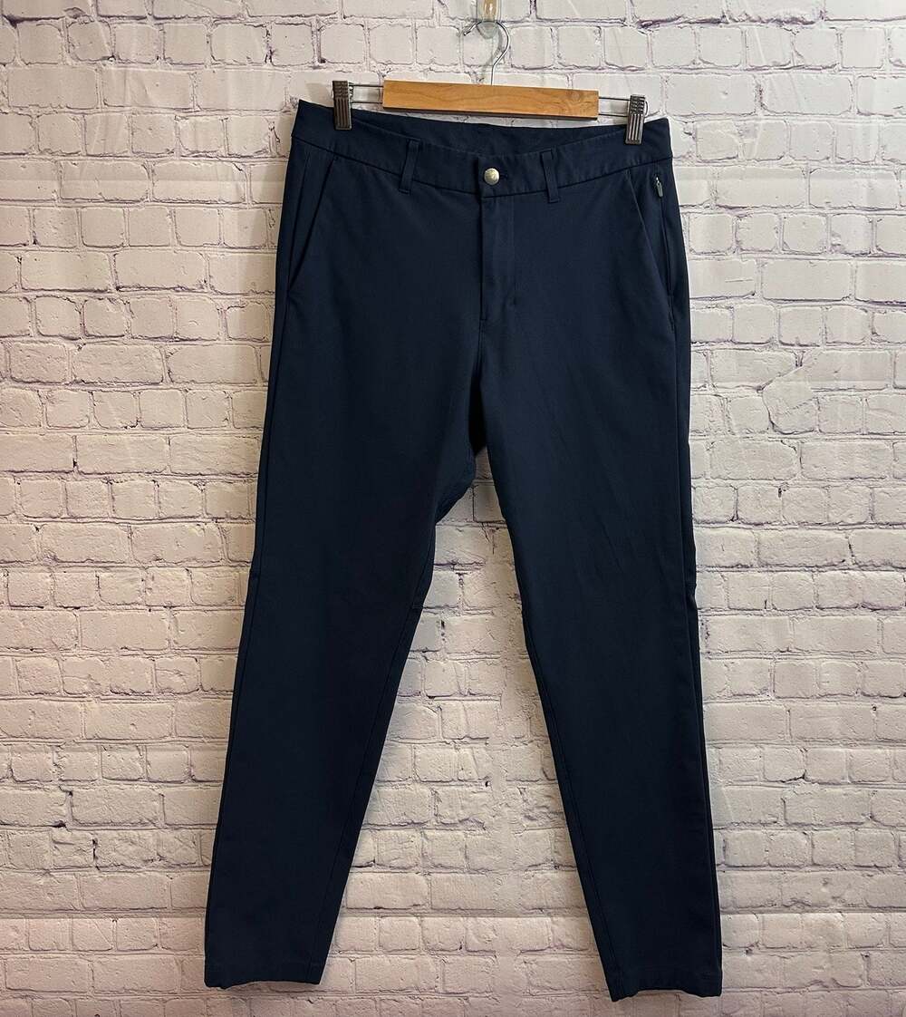 Lululemon Men's Commission Pant Slim Size 31 Navy Blue Chino Pants